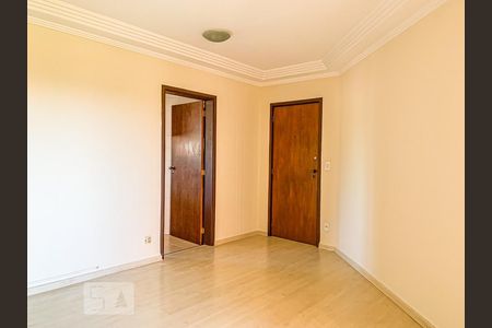 Apartamento à venda com 78m², 2 quartos e 1 vagaSala