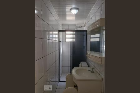 Banheiro de apartamento à venda com 2 quartos, 64m² em Jardim Cristin Alice, Guarulhos
