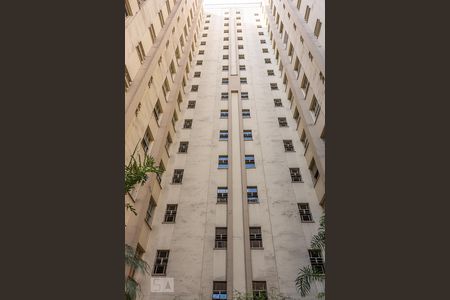 Apartamento para alugar com 55m², 1 quarto e sem vaga Apartamento para alugar com 55m², 1 quarto e sem vagaFachada