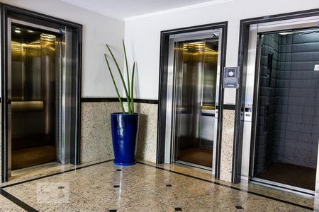 Apartamento para alugar com 55m², 1 quarto e sem vaga Apartamento para alugar com 55m², 1 quarto e sem vagaHall de Entrada