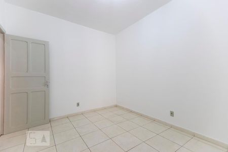 Quarto 1 de casa para alugar com 3 quartos, 400m² em São Judas, São Paulo