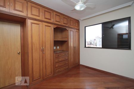 Apartamento para alugar com 4 quartos, 140m² em Prado, Belo Horizonte