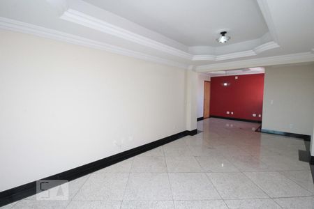 Apartamento para alugar com 4 quartos, 140m² em Prado, Belo Horizonte