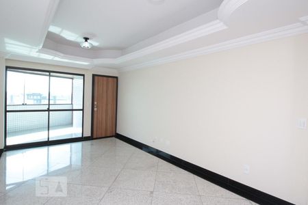 Apartamento para alugar com 4 quartos, 140m² em Prado, Belo Horizonte