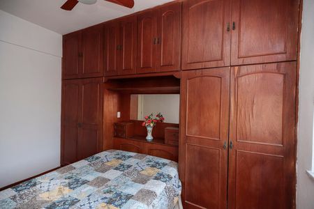 Quarto 1 de apartamento para alugar com 3 quartos, 68m² em Higienópolis, Rio de Janeiro