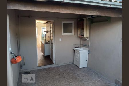 Casa de condomínio à venda com 79m², 2 quartos e 1 vaga