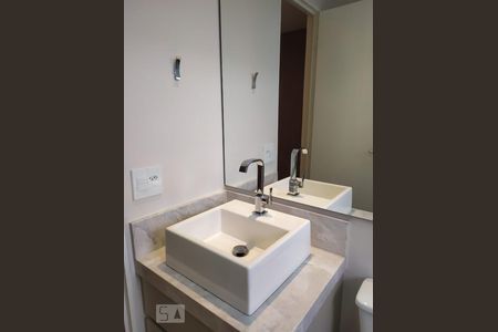 Banheiro Suite 02 de apartamento à venda com 2 quartos, 57m² em Vila Satúrnia, Campinas