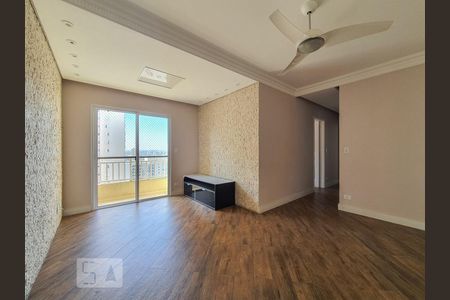 Apartamento à venda com 70m², 2 quartos e 1 vagaSala