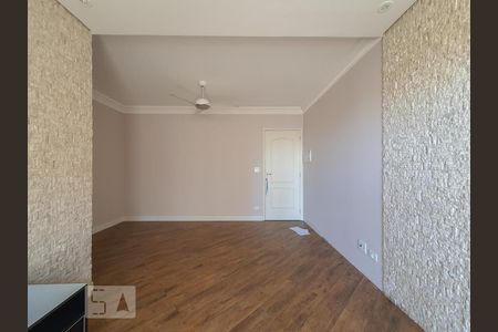 Apartamento à venda com 70m², 2 quartos e 1 vagaSala