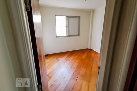 Quarto 2 de apartamento para alugar com 2 quartos, 68m² em Vila Leonor, Guarulhos