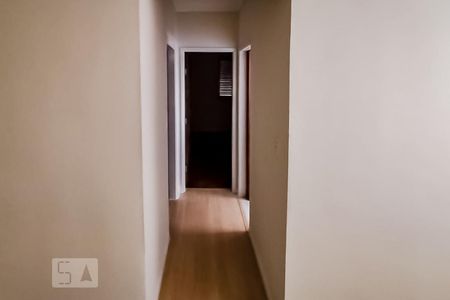 Corredor de apartamento à venda com 2 quartos, 68m² em Vila Leonor, Guarulhos