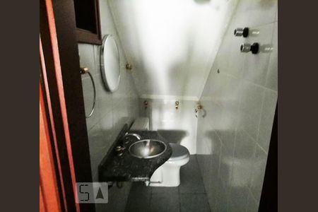 Lavabo de casa à venda com 3 quartos, 275m² em Vila Paulicéia, São Paulo