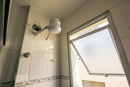 Banheiro do Quarto 2 de apartamento à venda com 3 quartos, 60m² em Ponte Preta, Campinas