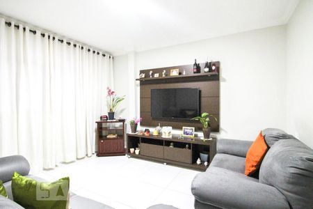 Casa à venda com 3 quartos, 180m² em Jardim Brasil (zona Norte), São Paulo