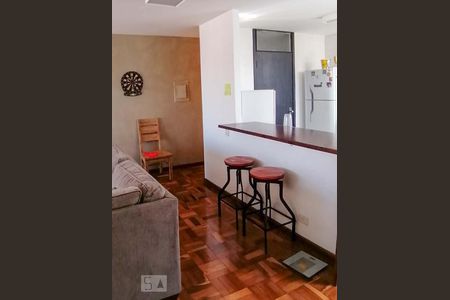 Balcão cozinha de apartamento à venda com 2 quartos, 80m² em Pinheiros, São Paulo