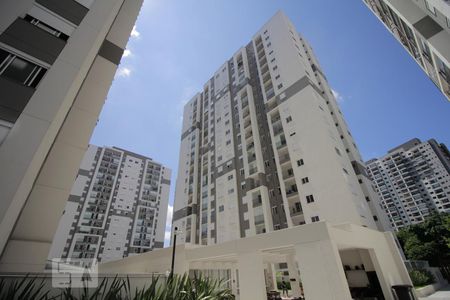 Fachada de apartamento à venda com 2 quartos, 60m² em Continental, Osasco