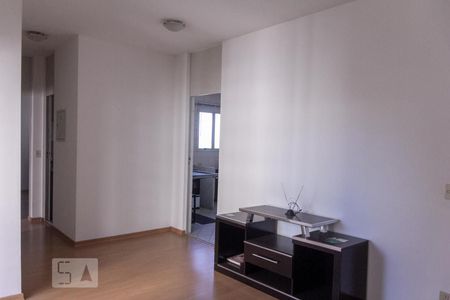 Sala de apartamento para alugar com 2 quartos, 60m² em Planalto, São Bernardo do Campo