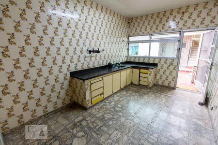 Cozinha 01 de casa à venda com 3 quartos, 156m² em Alto da Lapa, São Paulo