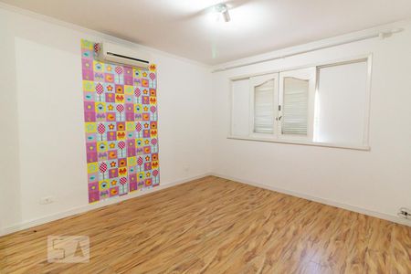 Quarto 1 de casa à venda com 3 quartos, 200m² em Vila Mascote, São Paulo