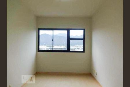 Quarto de apartamento para alugar com 2 quartos, 80m² em Barra da Tijuca, Rio de Janeiro