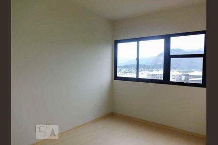 Suíte de apartamento para alugar com 2 quartos, 80m² em Barra da Tijuca, Rio de Janeiro