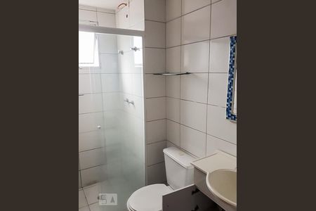 Banheiro Social de apartamento para alugar com 2 quartos, 60m² em Vila Galvão, Guarulhos