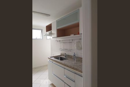 Cozinha de apartamento para alugar com 2 quartos, 60m² em Limão, São Paulo