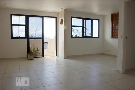 Sala de apartamento à venda com 1 quarto, 72m² em Barra da Tijuca, Rio de Janeiro