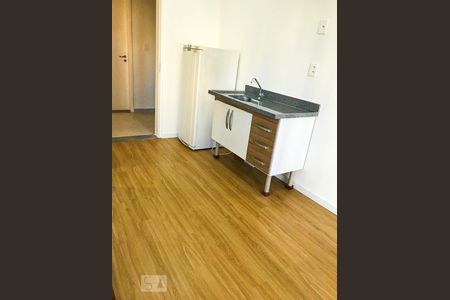 Cozinha de kitnet/studio para alugar com 1 quarto, 22m² em Bela Vista, São Paulo