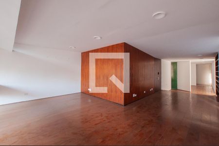 Sala de apartamento para alugar com 2 quartos, 190m² em Cerqueira César, São Paulo