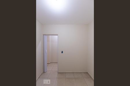 Quarto 1 de casa de condomínio para alugar com 2 quartos, 56m² em Vila Carrão, São Paulo