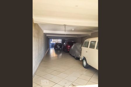 Garagem  de casa para alugar com 4 quartos, 144m² em Vila Camilópolis, Santo André