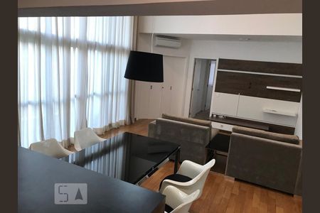 Sala de apartamento à venda com 2 quartos, 100m² em Cerqueira César, São Paulo