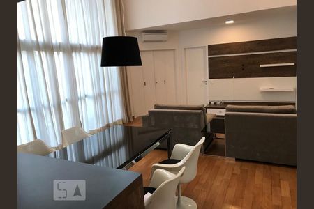 Sala de apartamento à venda com 2 quartos, 100m² em Cerqueira César, São Paulo