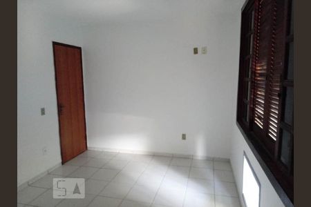 Sala de casa de condomínio para alugar com 1 quarto, 40m² em Curicica, Rio de Janeiro