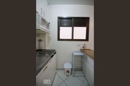 Cozinha de apartamento à venda com 1 quarto, 36m² em Bela Vista, São Paulo