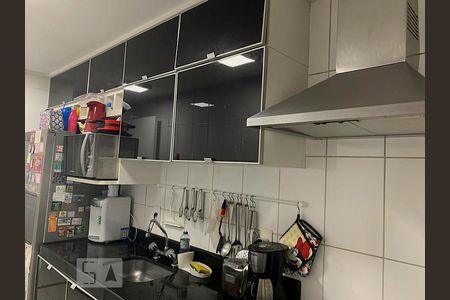 Cozinha de apartamento à venda com 2 quartos, 100m² em Barra da Tijuca, Rio de Janeiro