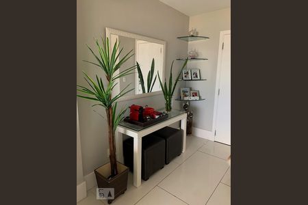 Sala de apartamento à venda com 2 quartos, 100m² em Barra da Tijuca, Rio de Janeiro