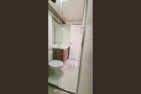 Banheiro de apartamento à venda com 1 quarto, 40m² em Vila Buarque, São Paulo