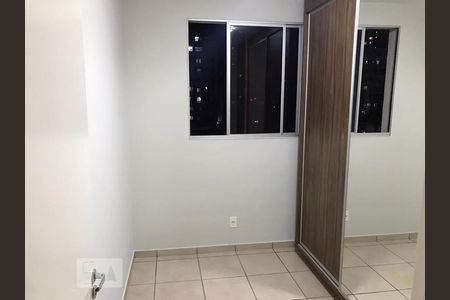 Quarto de apartamento para alugar com 2 quartos, 55m² em Setor Negrão de Lima, Goiânia