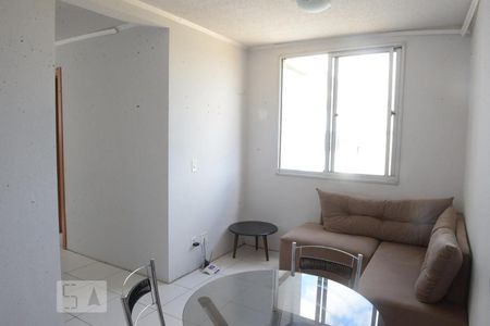 Sala de apartamento para alugar com 2 quartos, 49m² em Olaria, Canoas