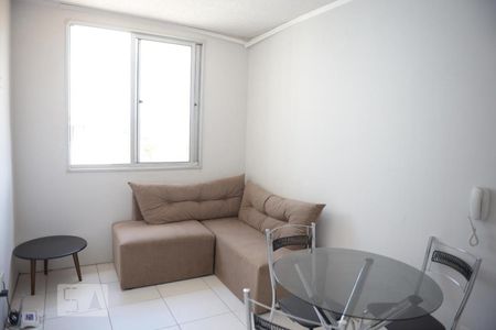 Sala de apartamento para alugar com 2 quartos, 49m² em Olaria, Canoas