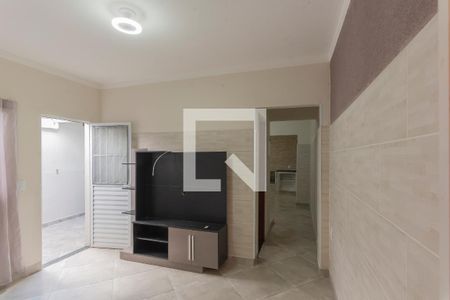 Sala de casa para alugar com 2 quartos, 66m² em Parque da Figueira, Campinas