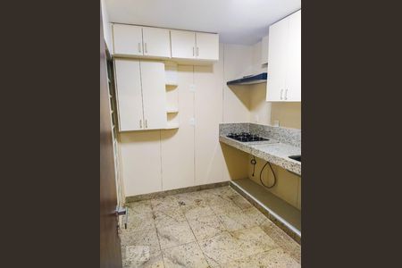 Apartamento para alugar com 3 quartos, 190m² em Sion, Belo Horizonte