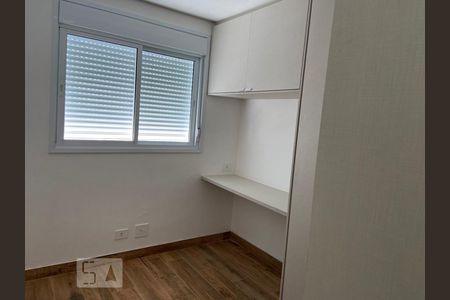 Quarto 2 de apartamento para alugar com 2 quartos, 55m² em Santa Teresinha, São Paulo