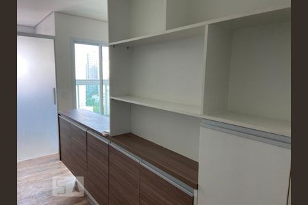 Cozinha de apartamento para alugar com 2 quartos, 55m² em Santa Teresinha, São Paulo