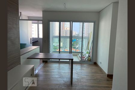 Sala de apartamento para alugar com 2 quartos, 55m² em Santa Teresinha, São Paulo