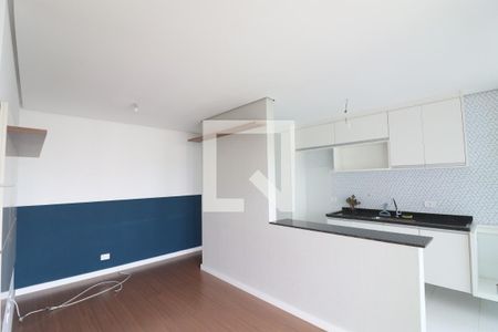 Sala  de apartamento para alugar com 2 quartos, 55m² em Santa Teresinha, São Paulo