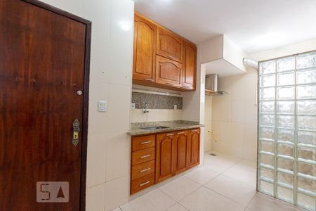 Cozinha  de apartamento para alugar com 2 quartos, 58m² em Fonseca, Niterói