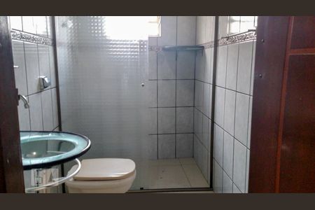 Banheiro de casa à venda com 2 quartos, 75m² em Vila Danubio Azul, São Paulo